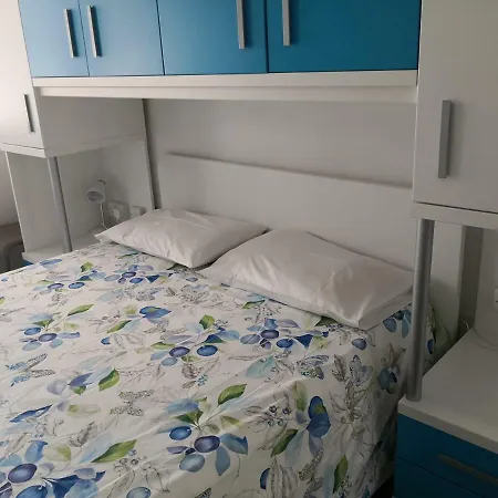 Sea View Victoria Apartman